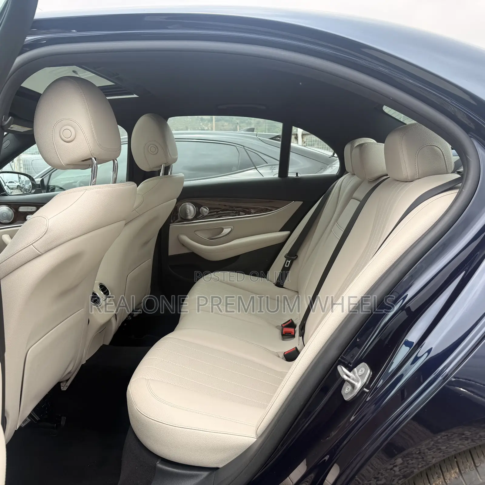 Mercedes-Benz E-Class 2017 Blue