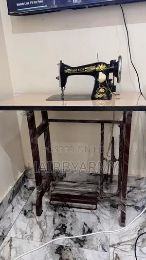 Sewing Machine With Full Authomatic Kit. Brand New