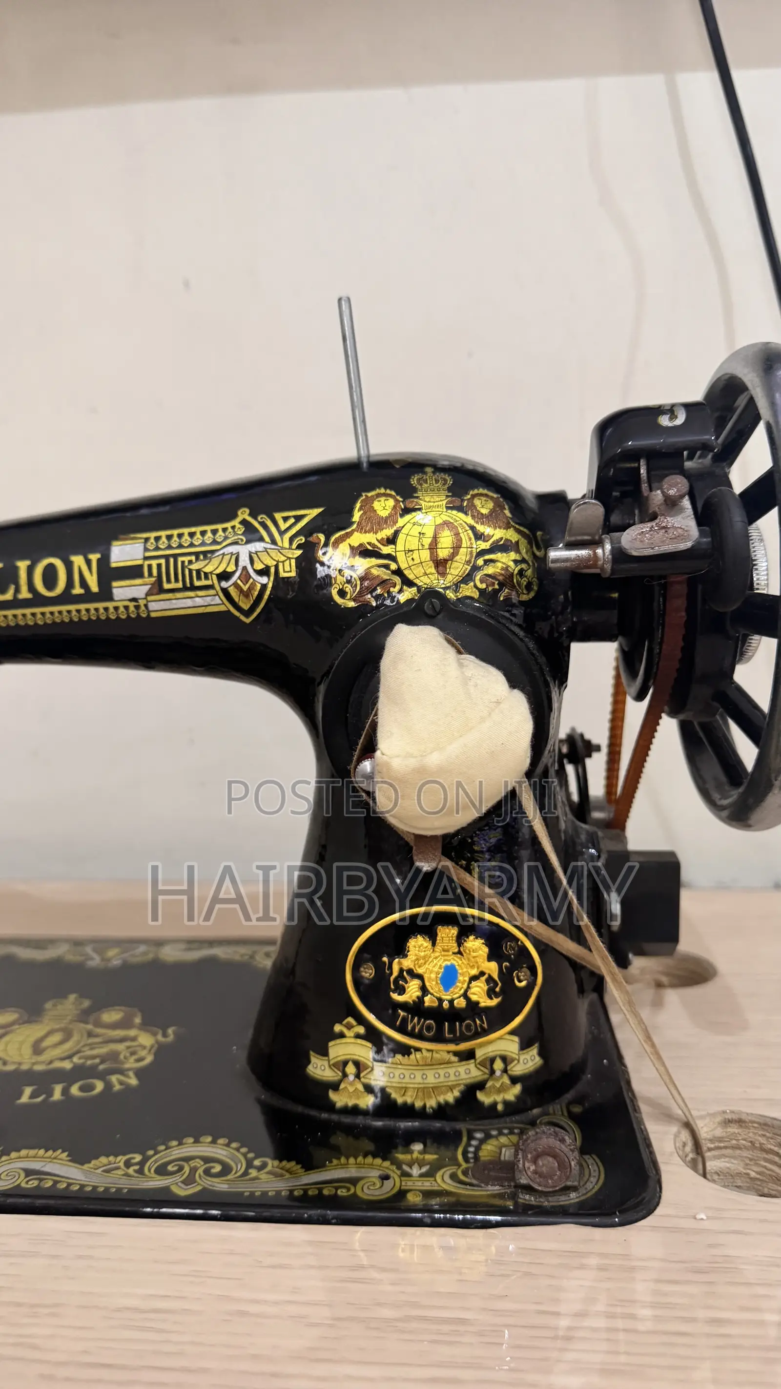 Sewing Machine With Full Authomatic Kit. Brand New