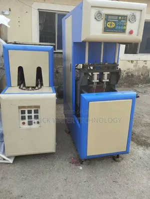 PET Blowing Machine