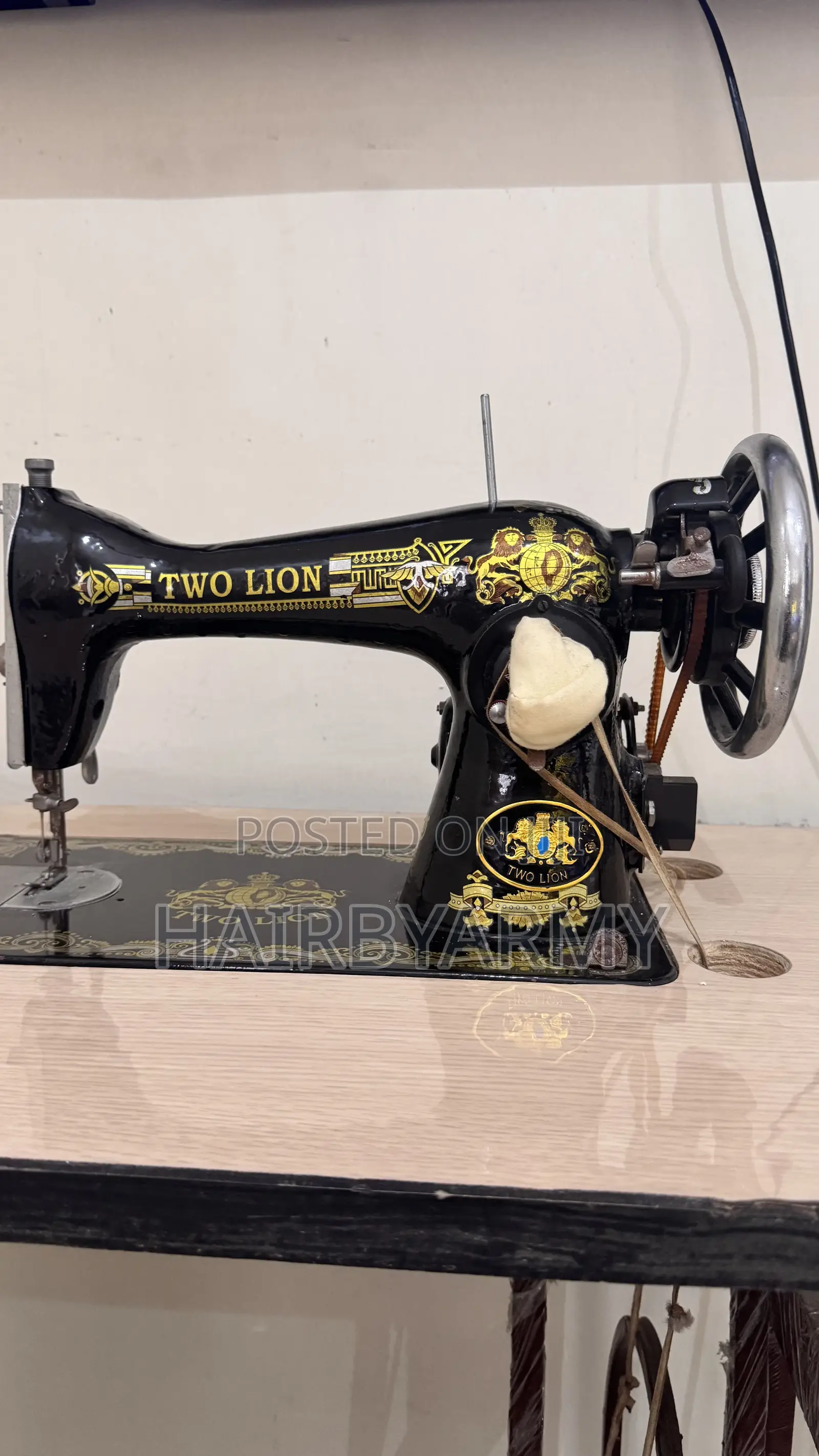 Sewing Machine With Full Authomatic Kit. Brand New