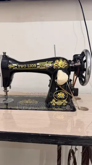 Sewing Machine With Full Authomatic Kit. Brand New