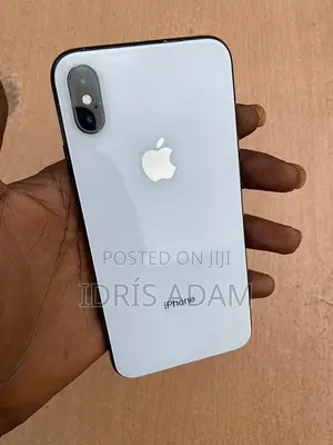 Apple iPhone X 64 GB White