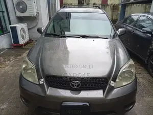 Toyota Matrix 2006 Gray