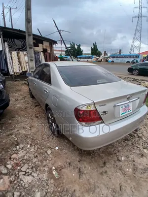 Toyota Camry 2006 Silver