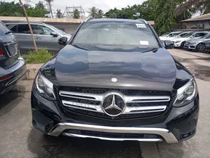 Mercedes-Benz GLC-Class 2017 Black