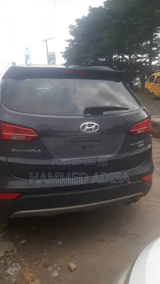 Hyundai Santa Fe 2017 Black