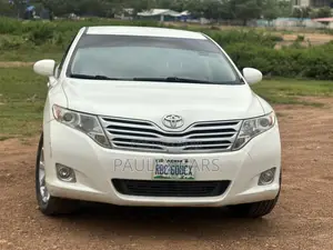 Toyota Venza AWD 2011 White