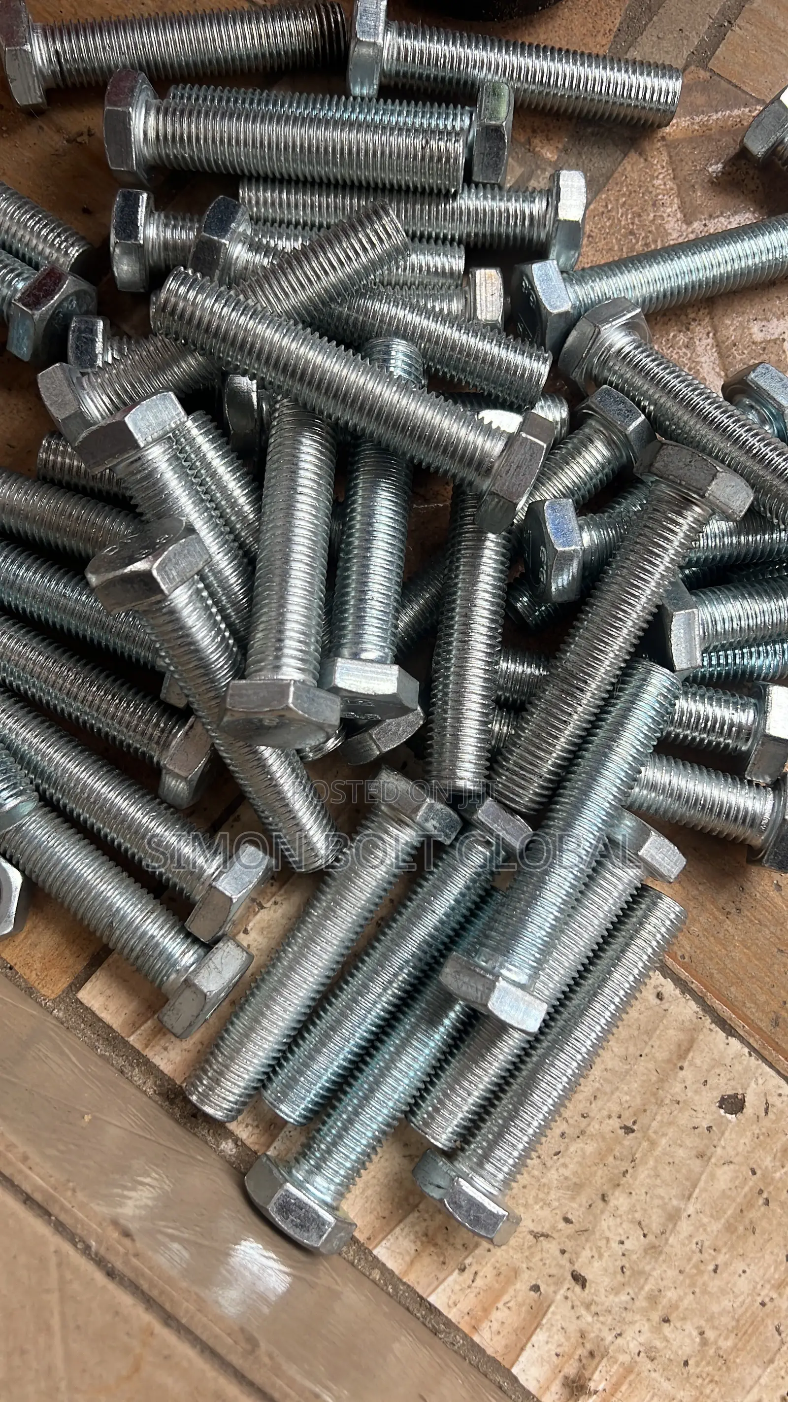 M20x90 Bolt and It Grade 8.8