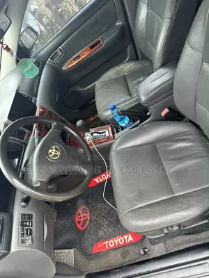 Toyota Corolla LE 2005 Silver