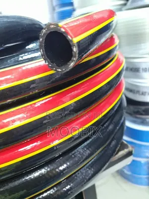 1 Inch Black Smooth-Body Hose