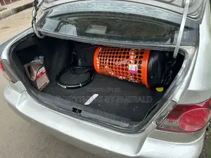 Toyota Corolla LE 2005 Silver