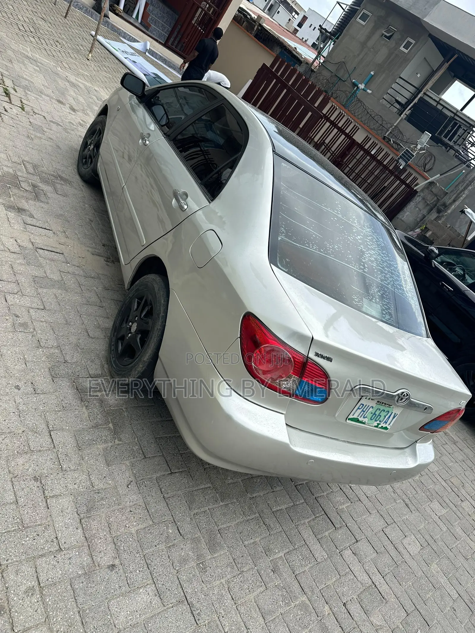 Toyota Corolla LE 2005 Silver