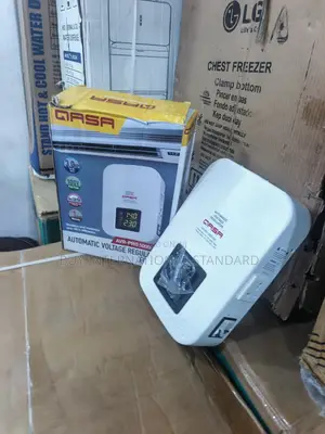 Qasa 5KVA Heavy Duty Automatic Wall Mounted Voltage Stabilizer