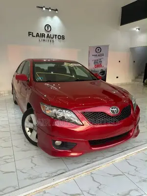 Toyota Camry SE 4dr Sedan (2.5L 4cyl 6AM) 2010 Red
