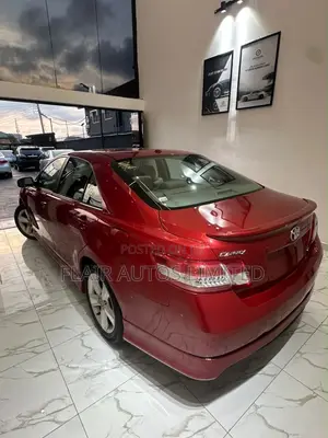 Toyota Camry SE 4dr Sedan (2.5L 4cyl 6AM) 2010 Red