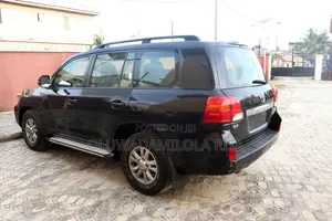 Toyota Land Cruiser 4.0 V6 GL 2012 Black