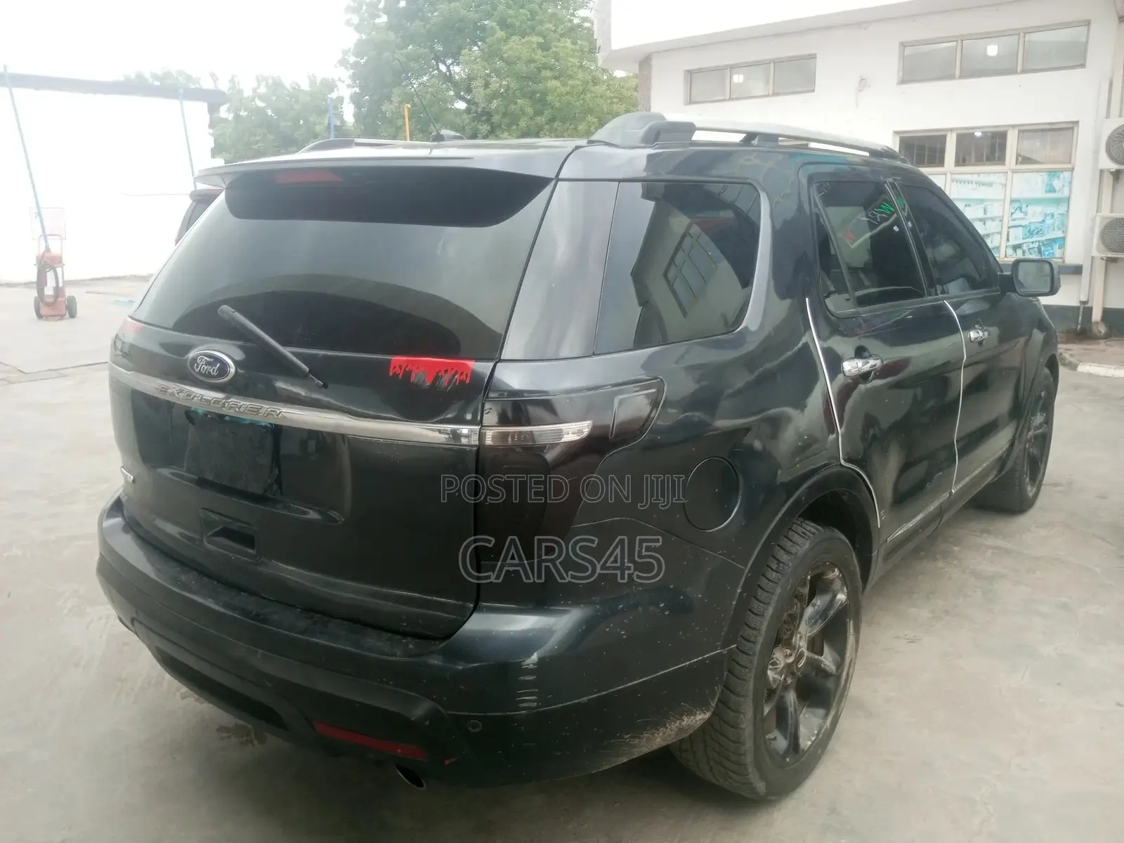 Ford Explorer 2013 Beige