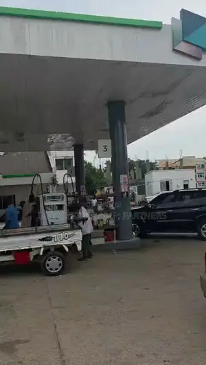 Petrol Station With a Plaza for Sale