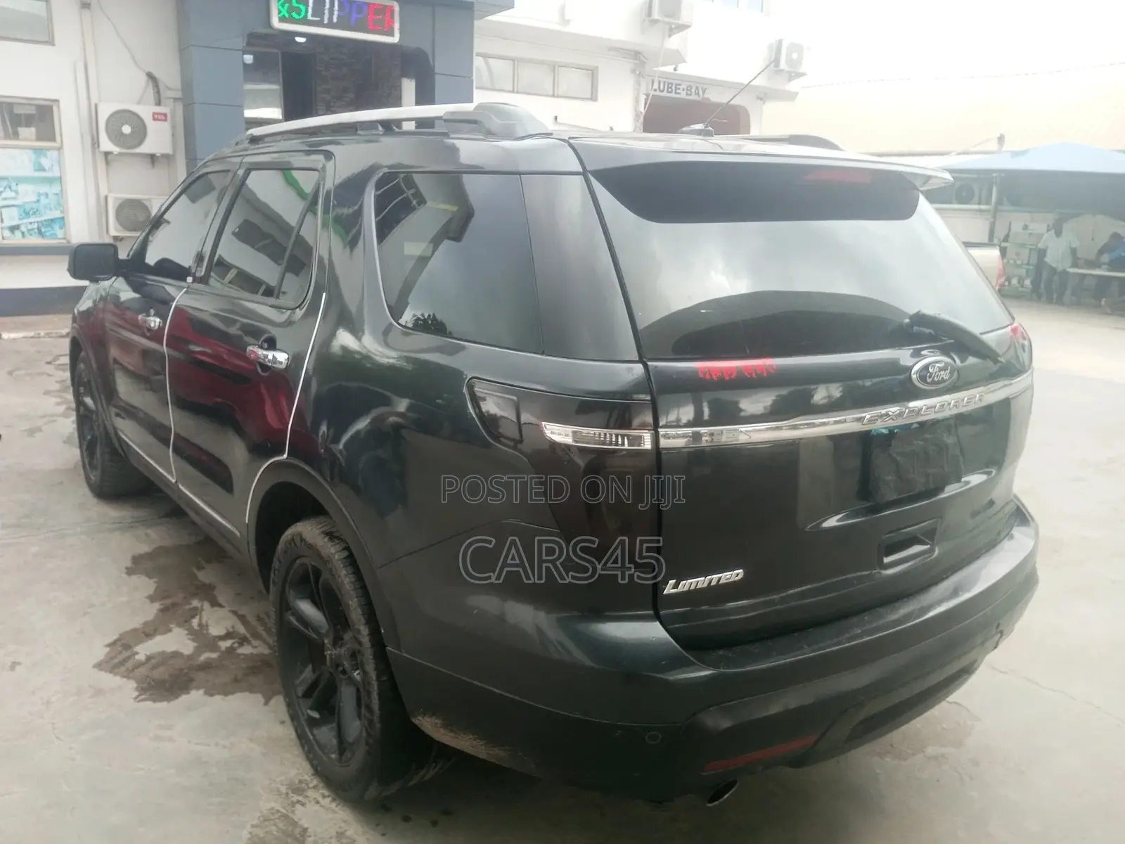 Ford Explorer 2013 Beige