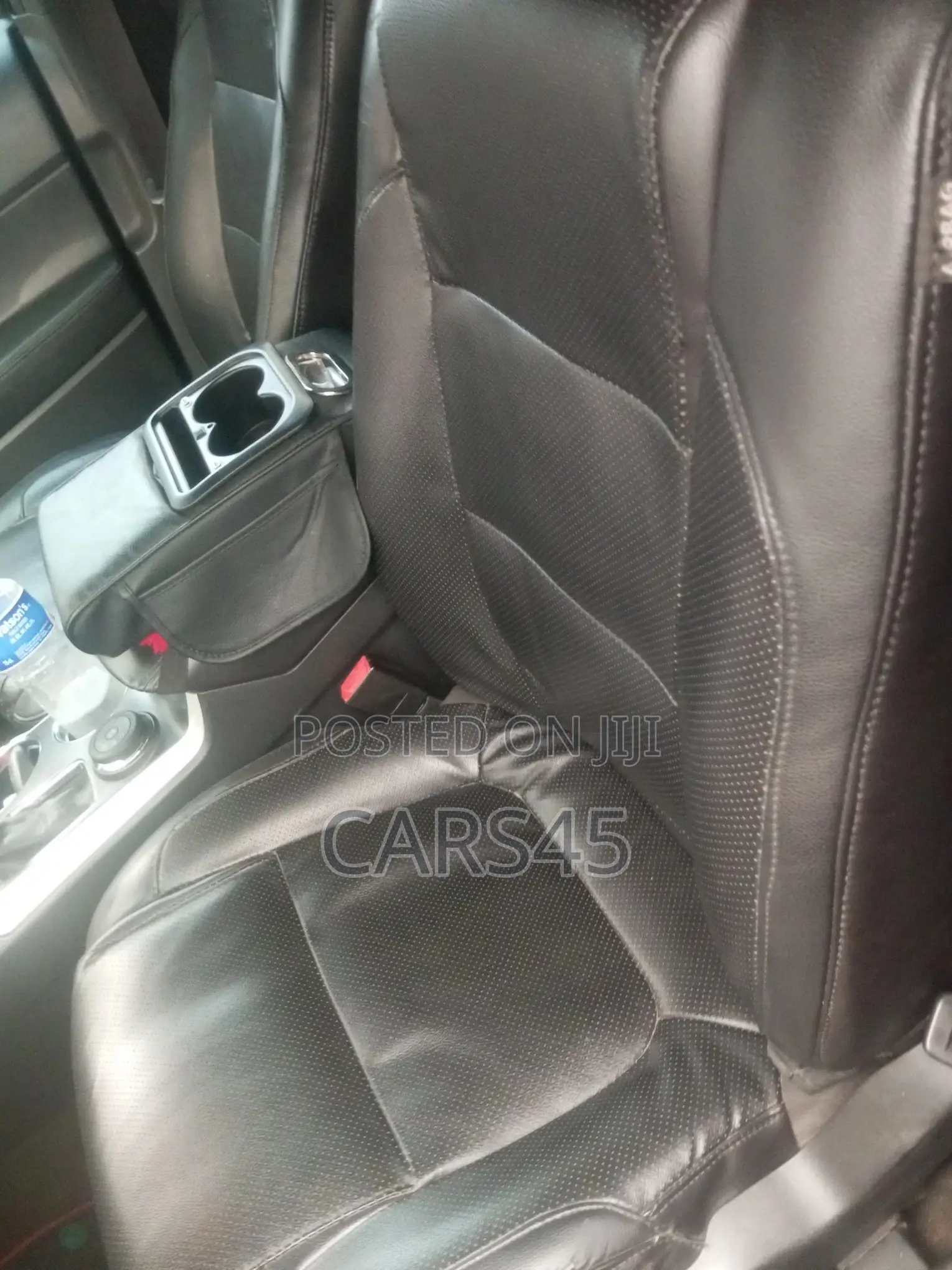 Ford Explorer 2013 Beige
