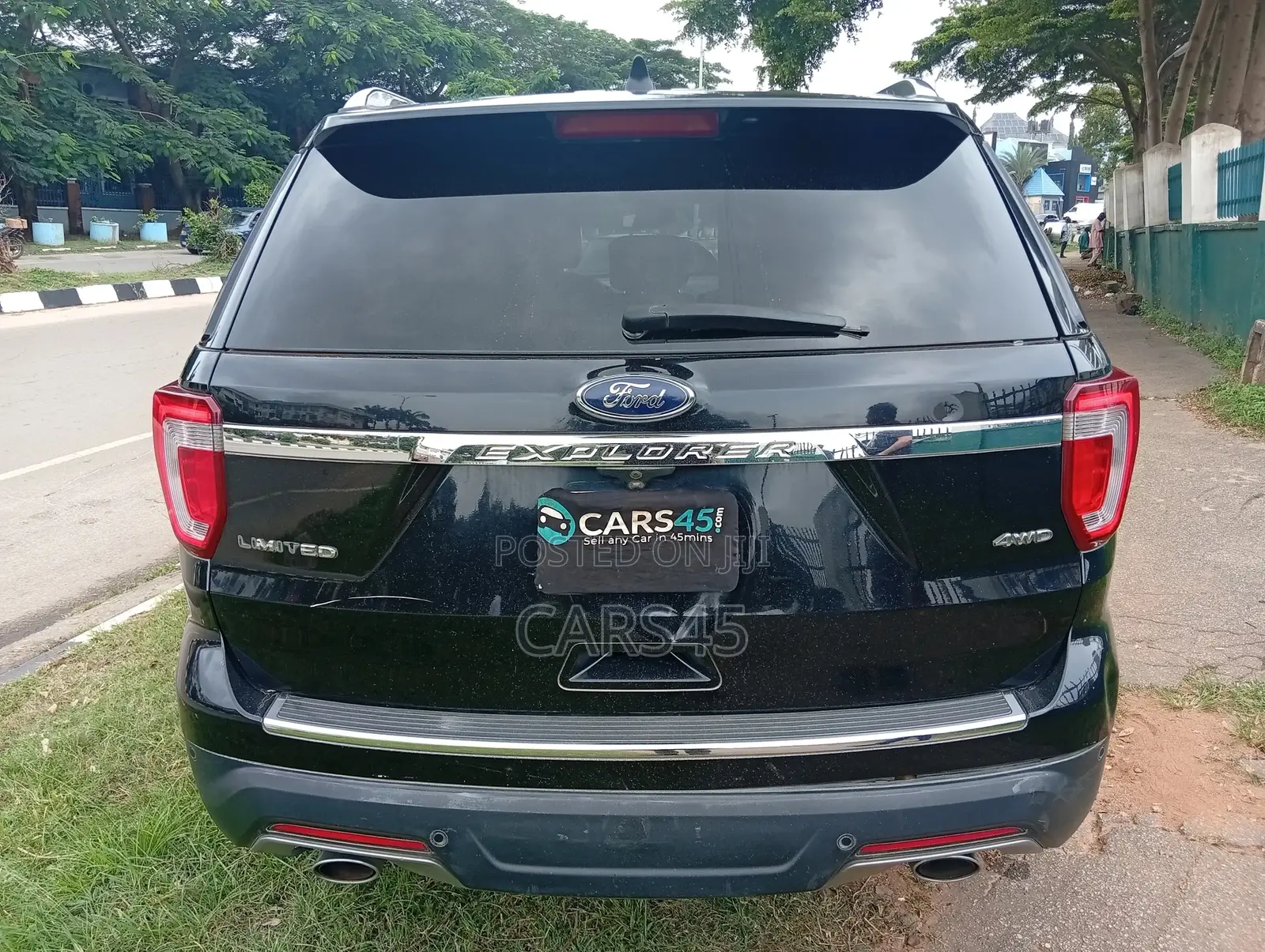 Ford Explorer 2018 Black