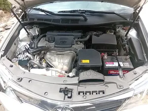 Toyota Camry 2014 Silver