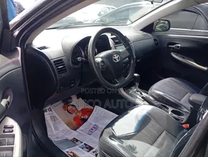 Toyota Corolla S 4dr Sedan (1.8L 4cyl 4A) 2013 Gray