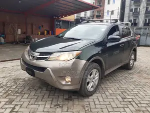 Toyota RAV4 2013 Green