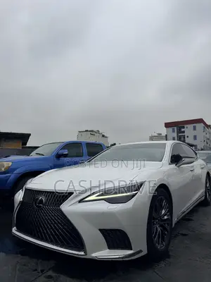 Lexus LS 2022 White