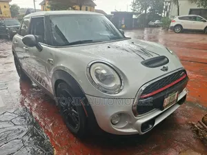 Mini Cooper 2016 White