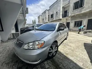 Toyota Corolla LE 2006 Silver