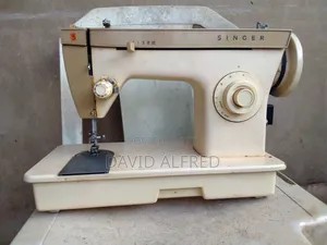 Singer Sewing Machine