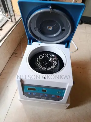 Centrifuge Machine