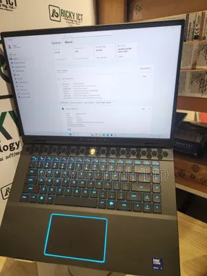 Laptop Dell Allenware M15 R5 32GB Intel Core Ultra 7 SSD 1T