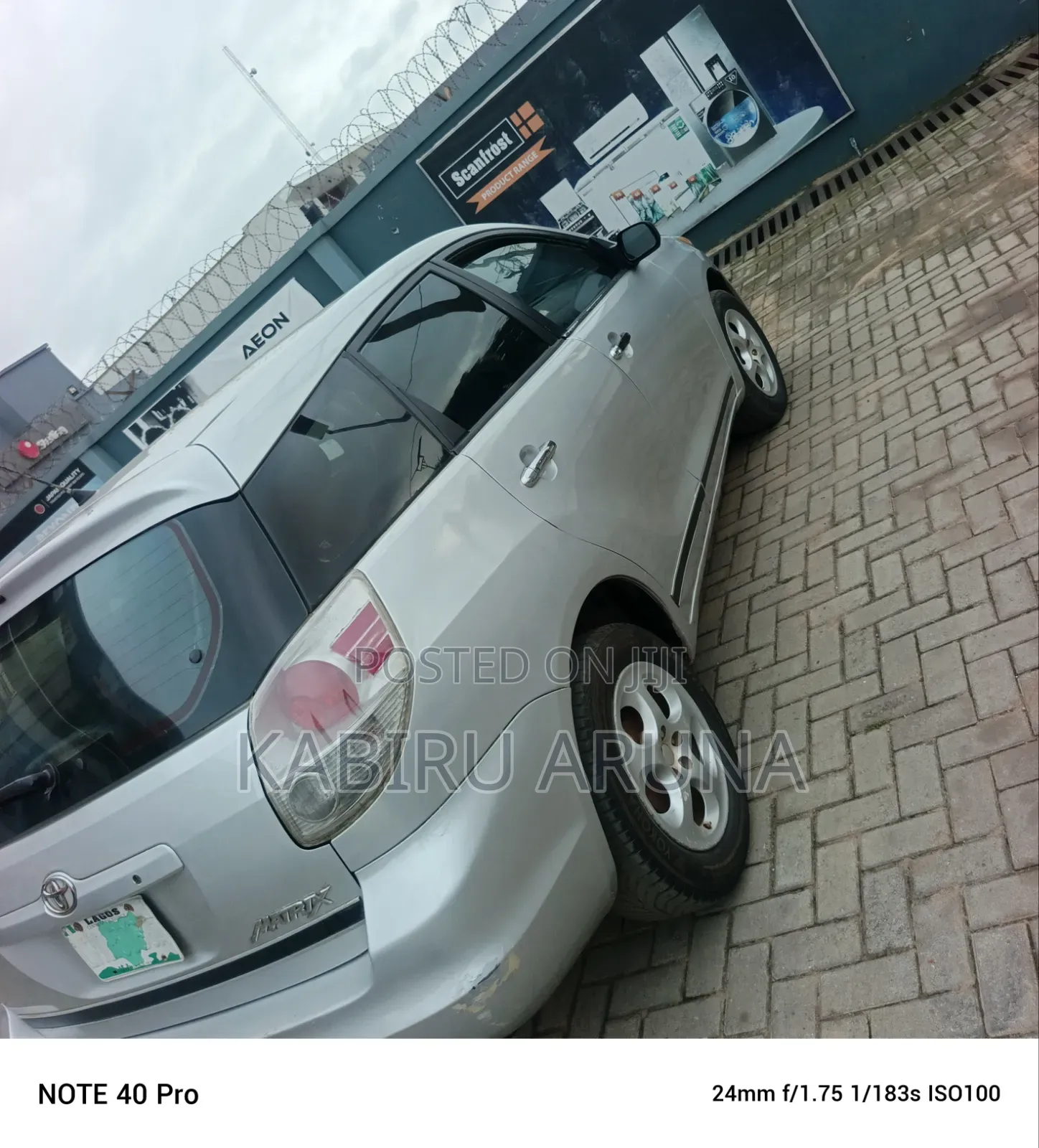 Toyota Matrix 2004 Silver