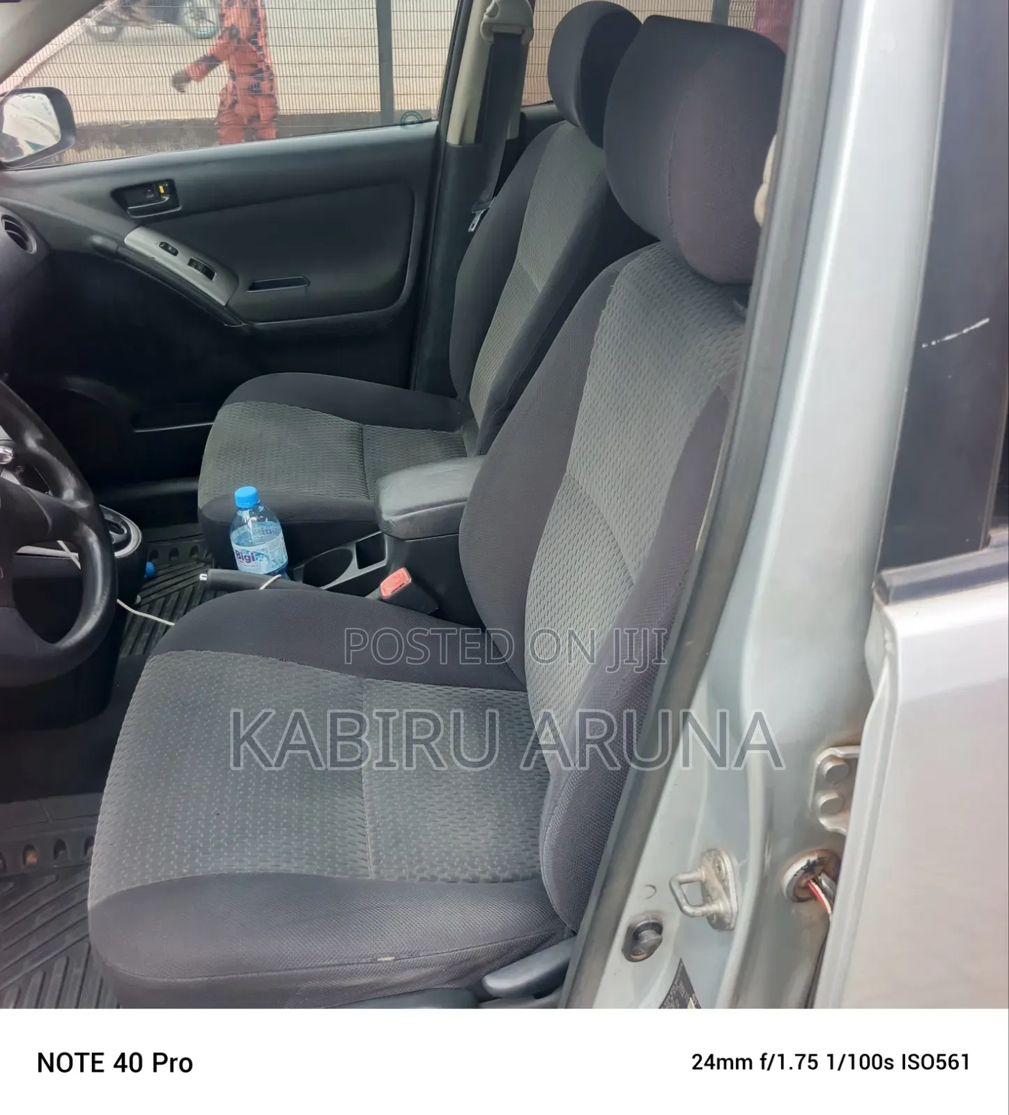 Toyota Matrix 2004 Silver