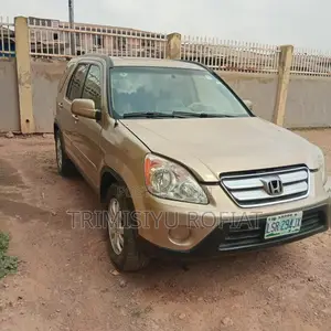Honda CR-V 2005 Gold
