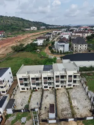 4bdrm Duplex in Life Camp for sale