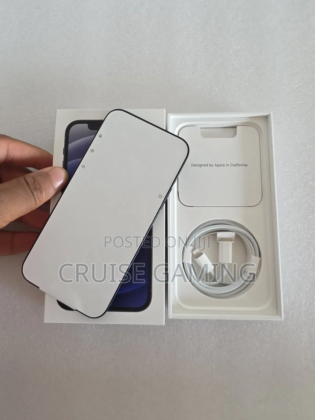 New Apple iPhone 12 64 GB Black