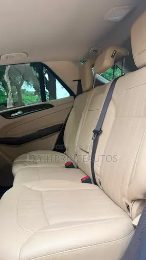 Mercedes-Benz GLE-Class 2016 Gray