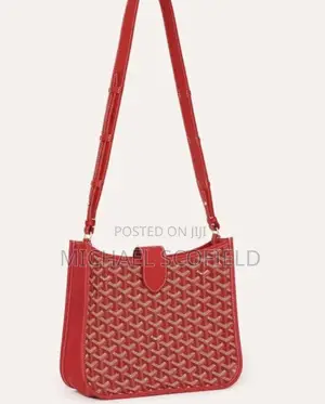 Luxury Designer Chevron Leather Crossbody Bag⁠