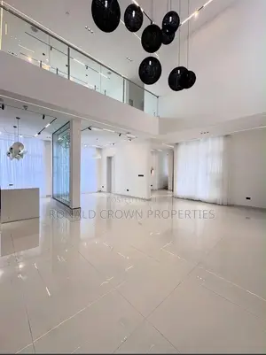 5bdrm Duplex in Osapa london for sale