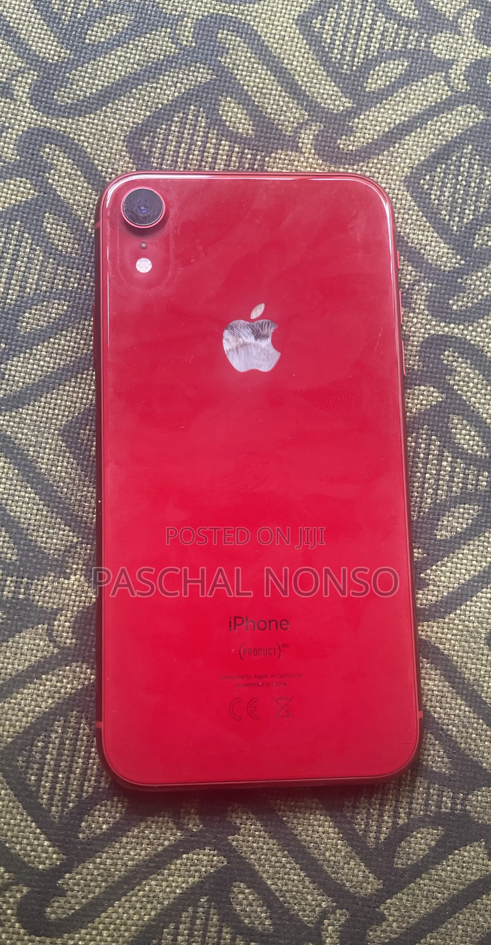 Apple iPhone XR 64 GB Red
