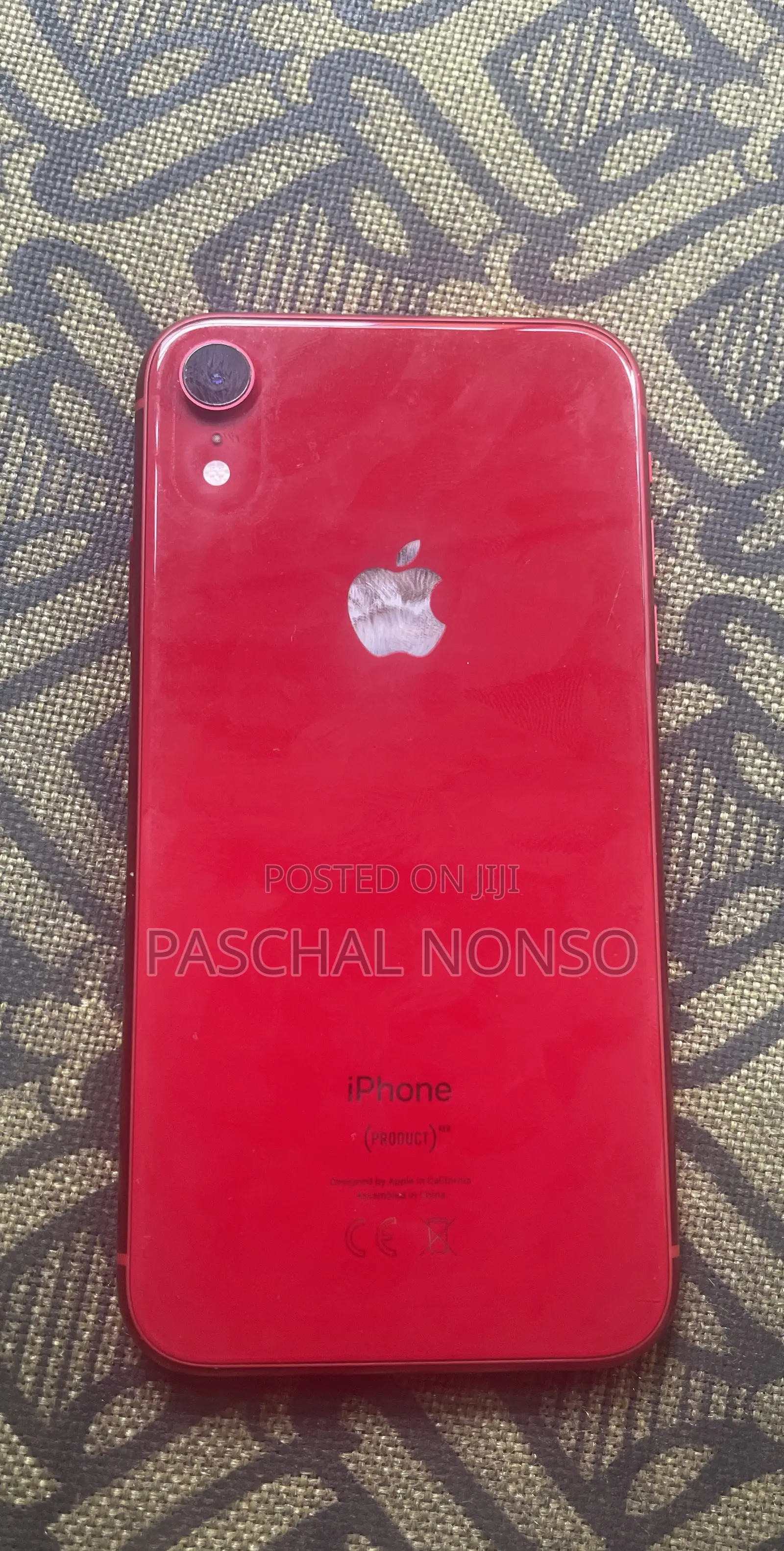 Apple iPhone XR 64 GB Red