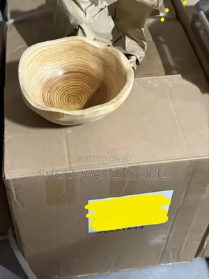 Artisan Rustic Wooden Amala Bowl /Flat Plate