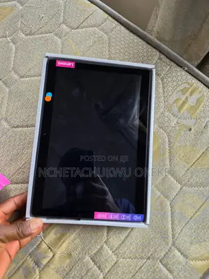 New Lenovo Smart Tab M10 HD LTE 16 GB Black