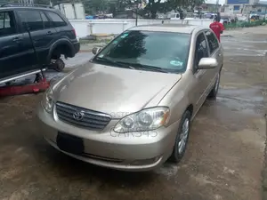 Toyota Corolla 2008 Gold