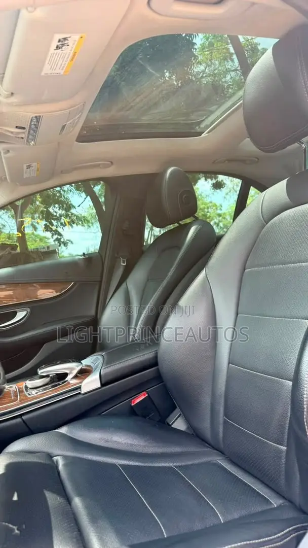 Mercedes-Benz C300 2015 Silver