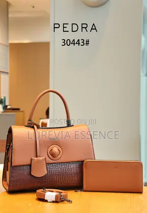Women's Handbag Wallet Set — Pedra